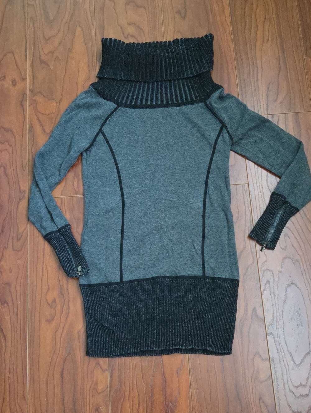 100% Cotton Cache Gray Ribbed Cowl Neck Sweater